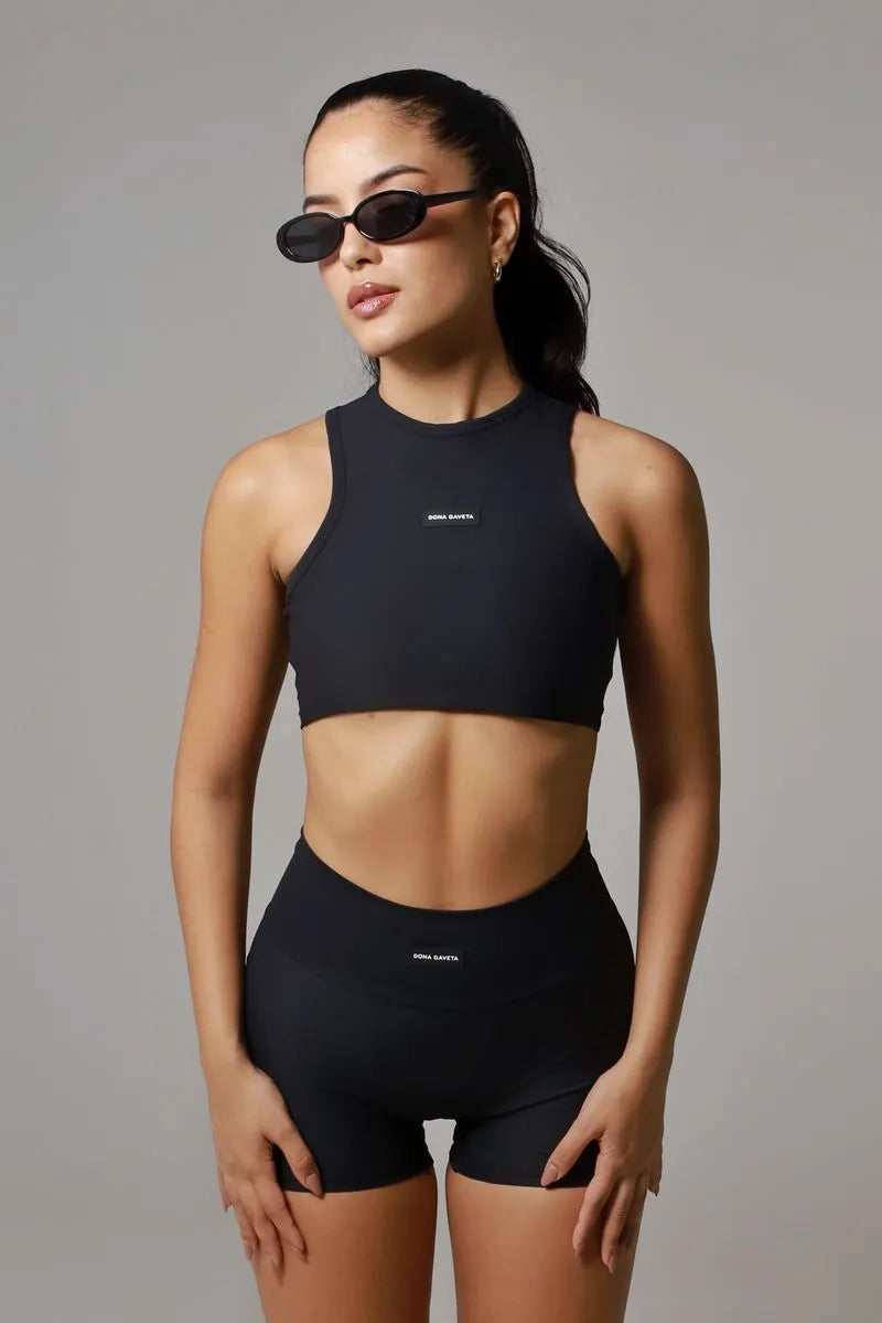 Short Naya